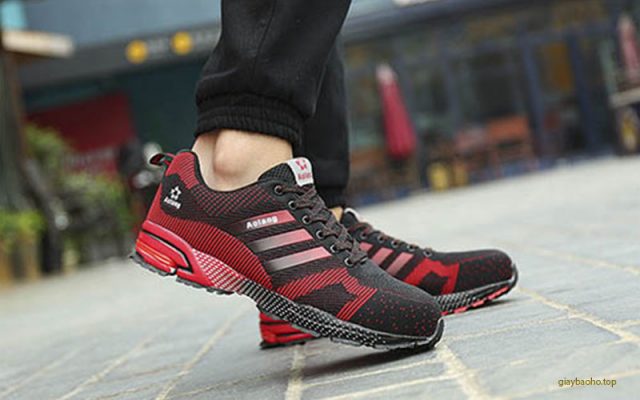 Những sản phẩm giày chống trượt tốt nhất hiện nay-25240-0