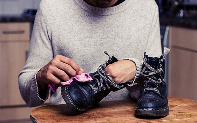 Cách để tăng tuổi thọ của giày bảo hộ lao động-25281-2