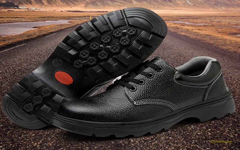 Những cặp giày mũi thép, đế thép đang thịnh hành-25365-0